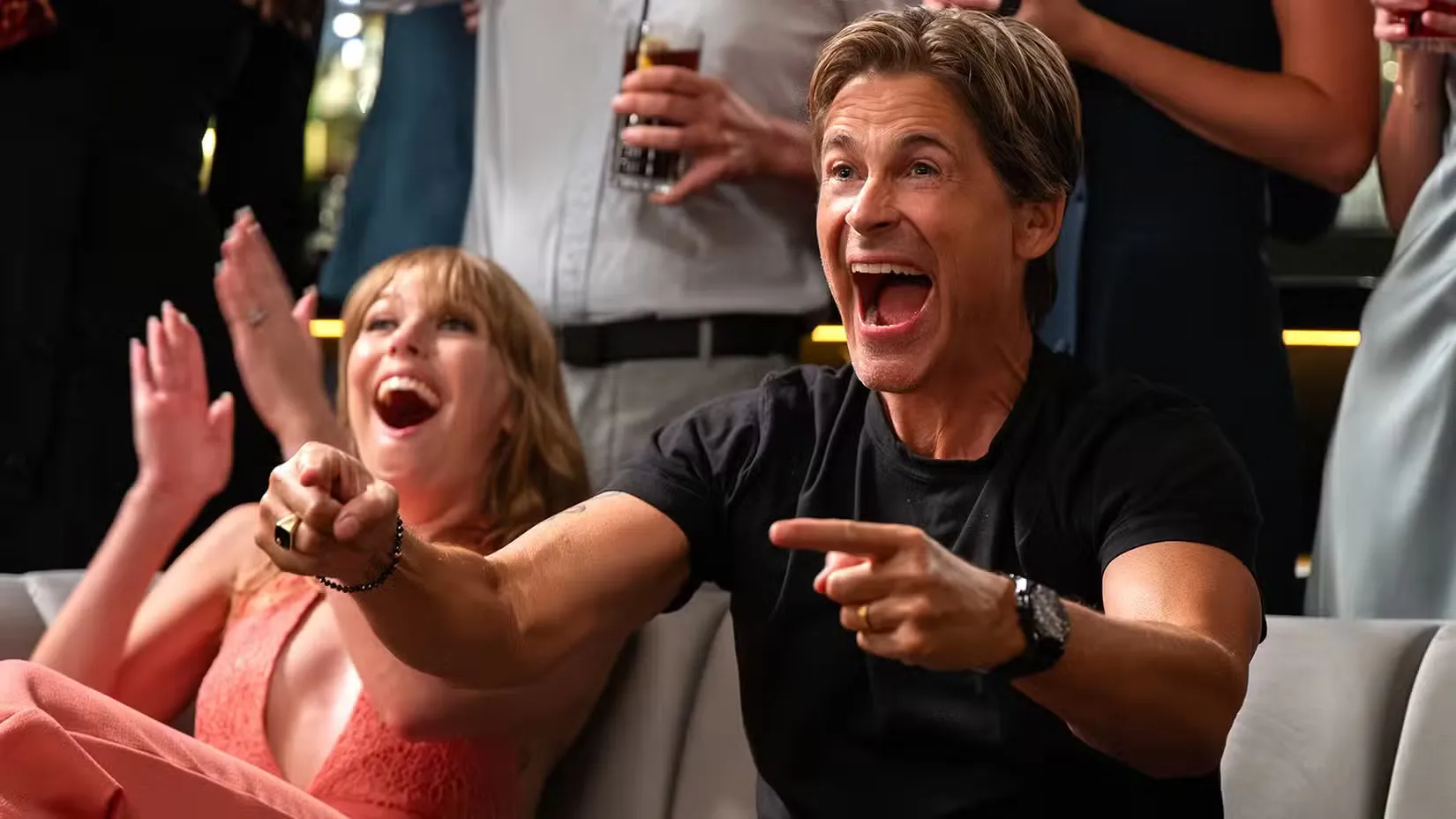 La nouvelle série en 6 parties de Netflix est la parfaite frénésie d'un week-end d'une nuit (maintenant tendance aux États-Unis)