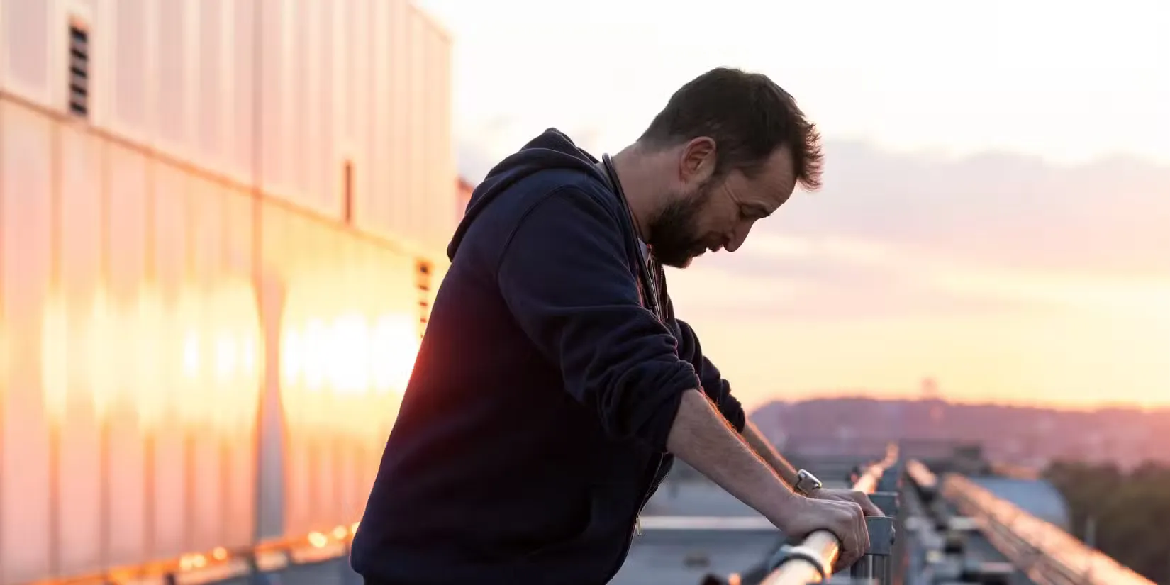 Blatant Foreshadowing de l'estrena de la temporada 2 de Pitt provoca el destí del doctor Robby