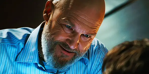 Jeff Bridges의 새로운 의견 이후 MCU의 원래 Iron Man 악당이 돌아 오는 가장 좋은 방법을 알고 있습니다