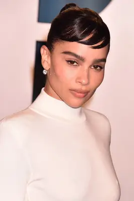 Headshot Of Zoë Kravitz In The Vanity Fair Oscar Party