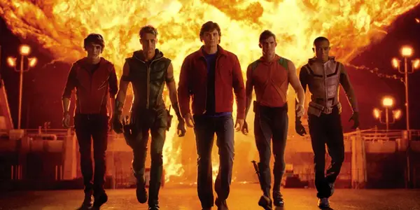 Superman de Tom Welling et Justice League de Smallville obtiennent Zack Snyder -Stil -Superhelden dans l'impressionnant DC Art