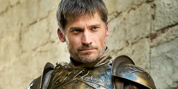 Nikolaj Coster-Waldau als Jaime Lannister in Rüstung in Game of Thrones.
