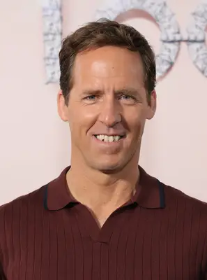 Headshot Of Nat Faxon