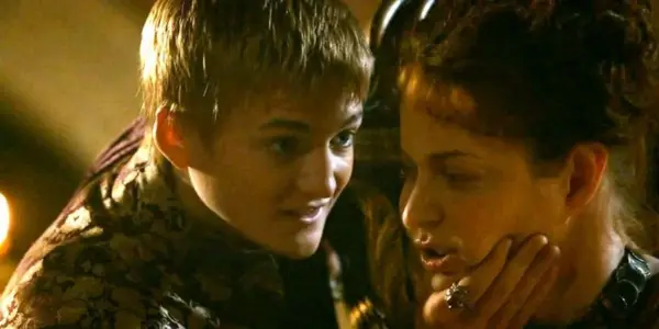 Game of Thrones: Por qué el rey Joffrey mató a Ros en la temporada 3