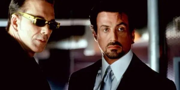 Sylvester Stallone compare son rôle de Tulsa King avec une pompe au box-office 25 ans plus tôt: appelons cela une préquelle!