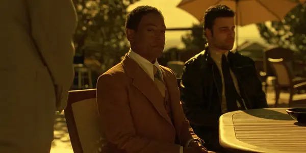 Het verleden van Gustavo Fring in Chili is een mysterie - maar mijn theorie over het brekende slechte/betere call -Saul -personage houdt stand