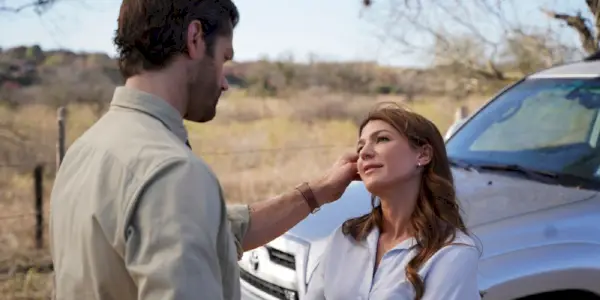 워커 재부팅 CW Genevieve Padalecki