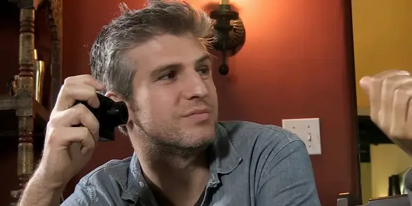 Eu me senti em duas raças por Max Joseph deixou o peixe-gato, ele disse