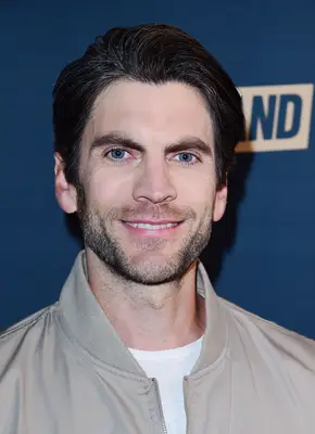Headshot Of Wes Bentley