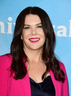 Headshot Of Lauren Graham In The NBCUniversal Winter Press Tour 2020