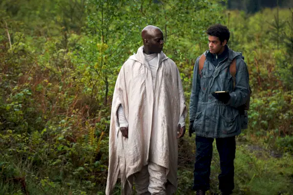 Amir Wilson, Kobna Holdbrooksmith, His Dark Materials Staffel 3