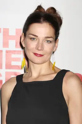 Headshot Of Heather Burns