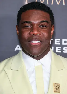 Headshot Of Sam Richardson