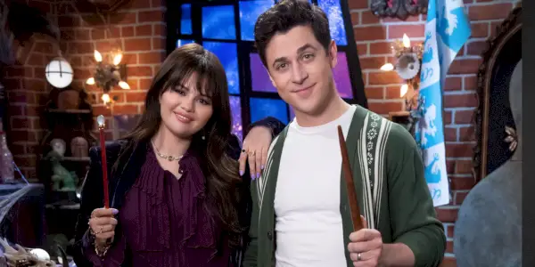 Selena Gomez‘ neues „Wizards of Waverly Place“-Update bereitet die Rückkehr eines fehlenden Originalcharakters perfekt vor