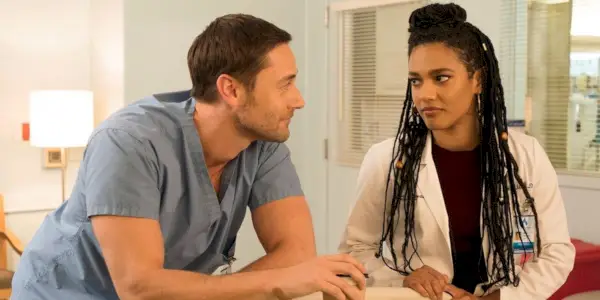 Max spricht mit Helen in New Amsterdam