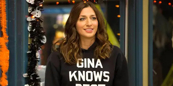 Bruklina 99: Kāpēc Chelsea Peretti's Gina pameta šovu
