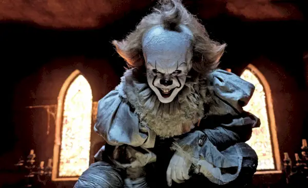 ビル・スカルスガルド、『IT』前編シリーズにペニーワイズ役で復帰