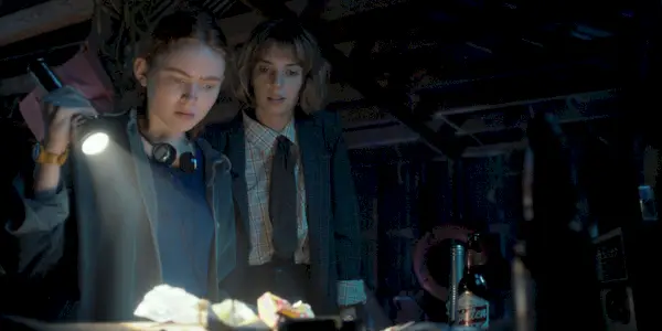sadie zlew, maya hawke, dziwniejsze rzeczy, sezon 4